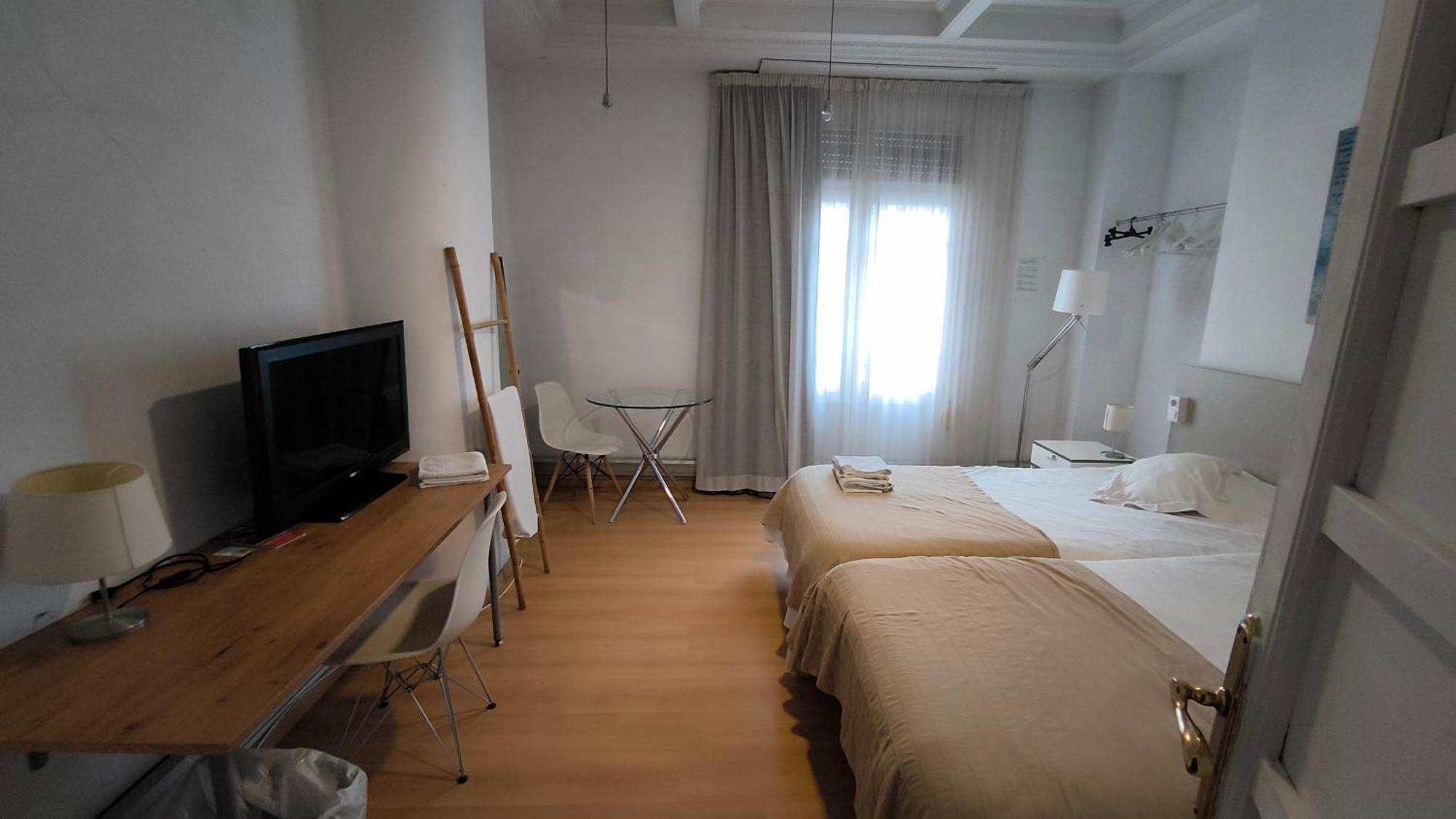 7 Moons B&B Valencia Bagian luar foto