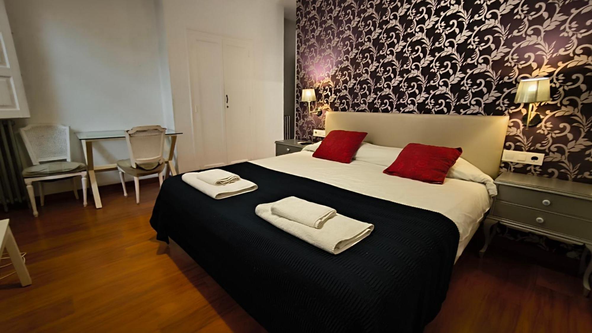 7 Moons B&B Valencia Bagian luar foto