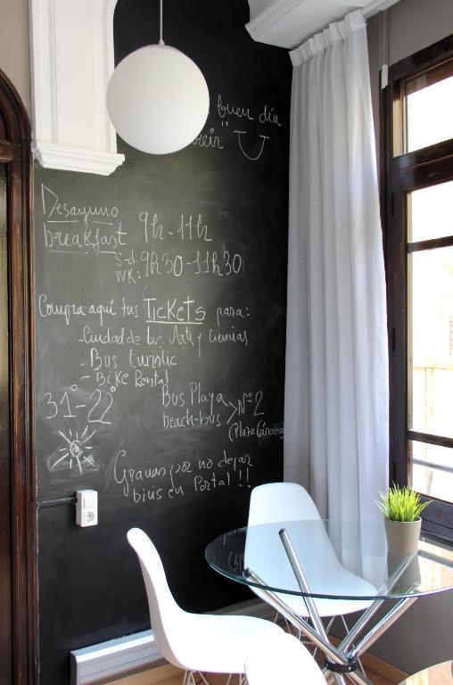 7 Moons B&B Valencia Bagian luar foto