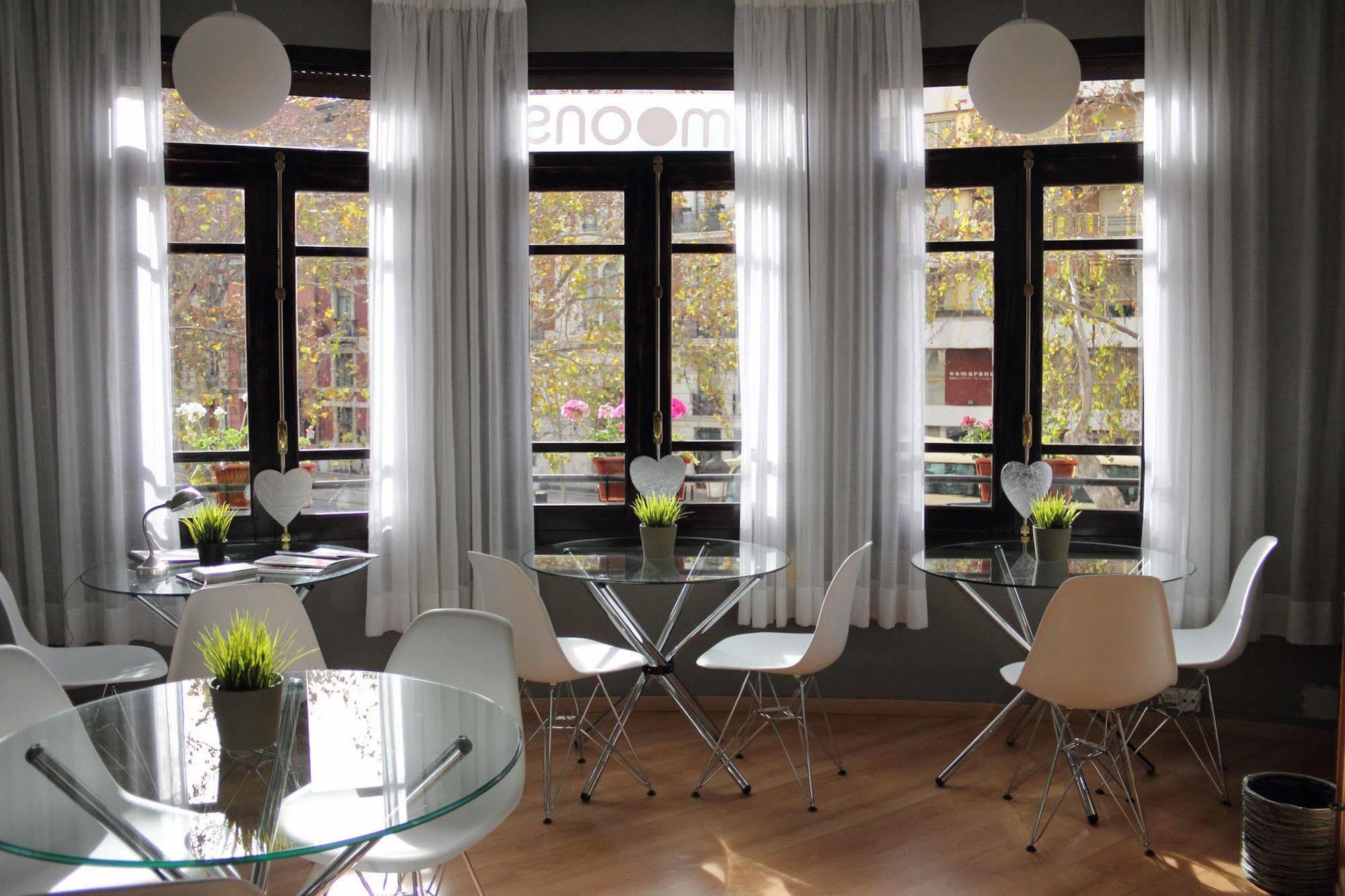 7 Moons B&B Valencia Bagian luar foto
