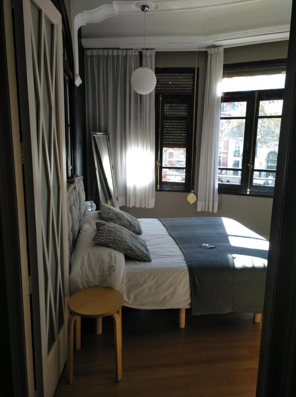 7 Moons B&B Valencia Bagian luar foto
